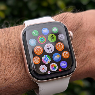 Apple watch 11 no pulso
