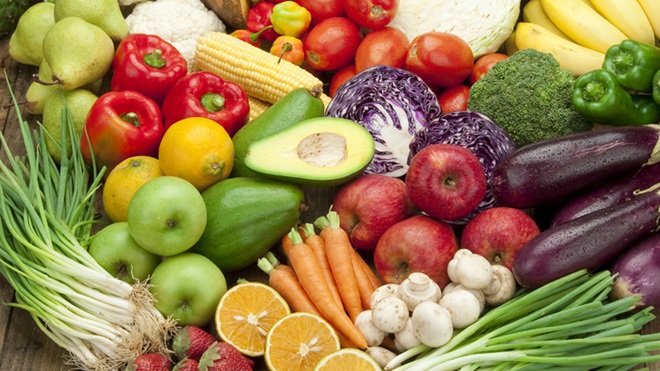 vários frutos e legumes
