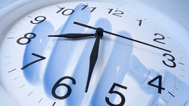 Tarifa bi-horária: esta solução permite-lhe mesmo poupar na fatura da eletricidade? 