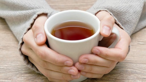 Cafeína: 2 chávenas de chá equivalem a 1 bica