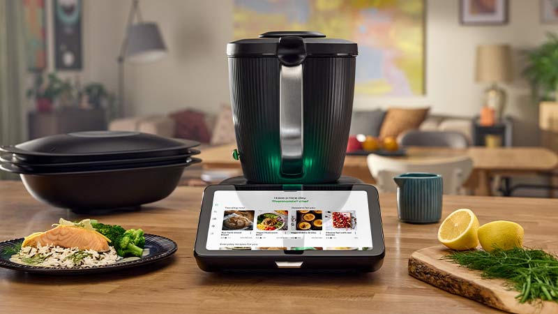 Nova Bimby em cima de uma bancada de cozinha