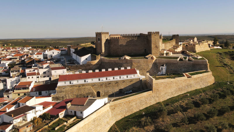 Vista aérea do Castelo de Campo Maior, no Alentejo