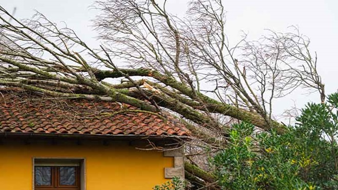 Casa afetada pelas tempestades