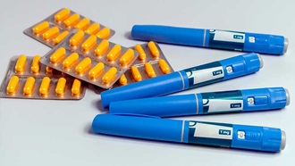 Comprimidos e caneta