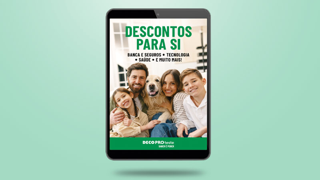 Ebook Descontos Deco Proteste num tablet, fundo verde