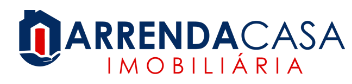 Logo da imobiliária Arrenda Casa, com letras azuis e vermelhas em fundo branco.