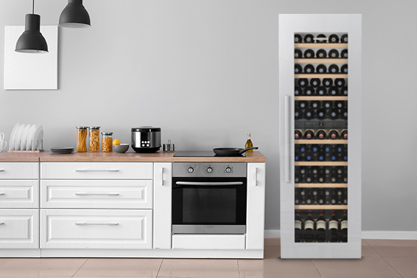 Please fill the source and the alt text