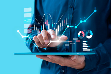 investidor analisar graficos